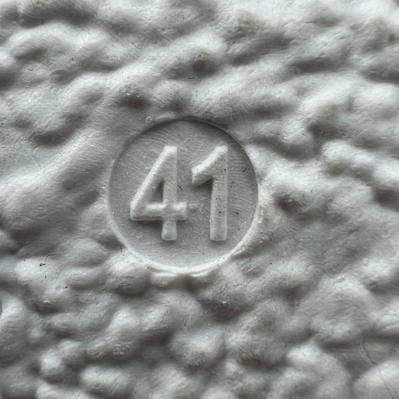 Qupid Gray Marbled Slip On Platform Shoes Size 41 Women’s - Picture 4 of 10